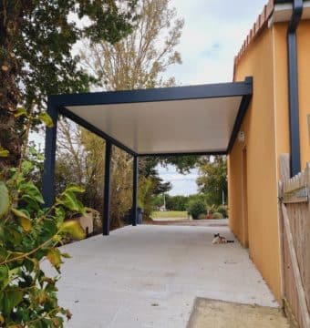 Carport près d'Angers à Valanjou