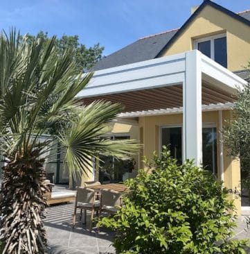 pergola bioclimatique sur mesure outdoor project